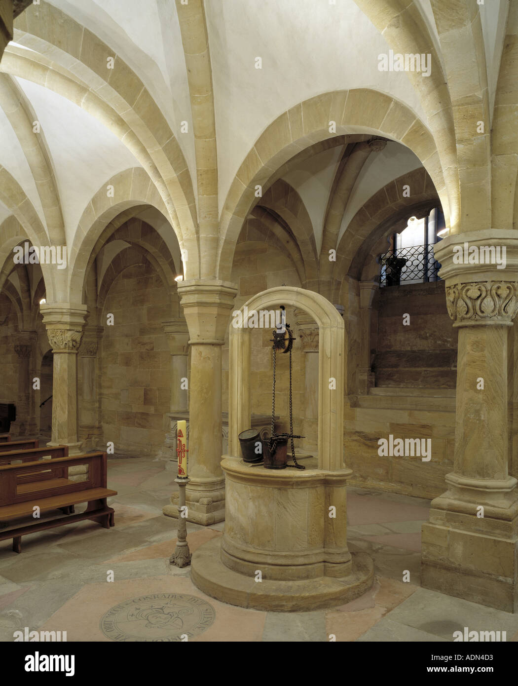 Romanesque crypt of the bamberg cathedral hi-res stock photography and ...