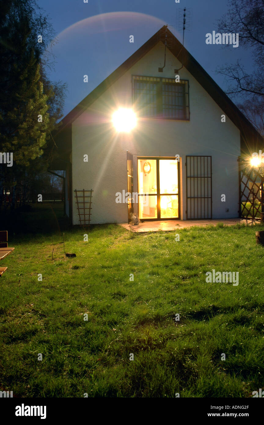 Light green summer house hi-res stock photography and images - Alamy