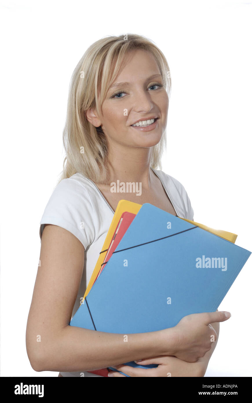 Junge Frau blond lacht laechelt freundlich positiv Buero Arbeit Unterlagen Verwaltung Stock Photo