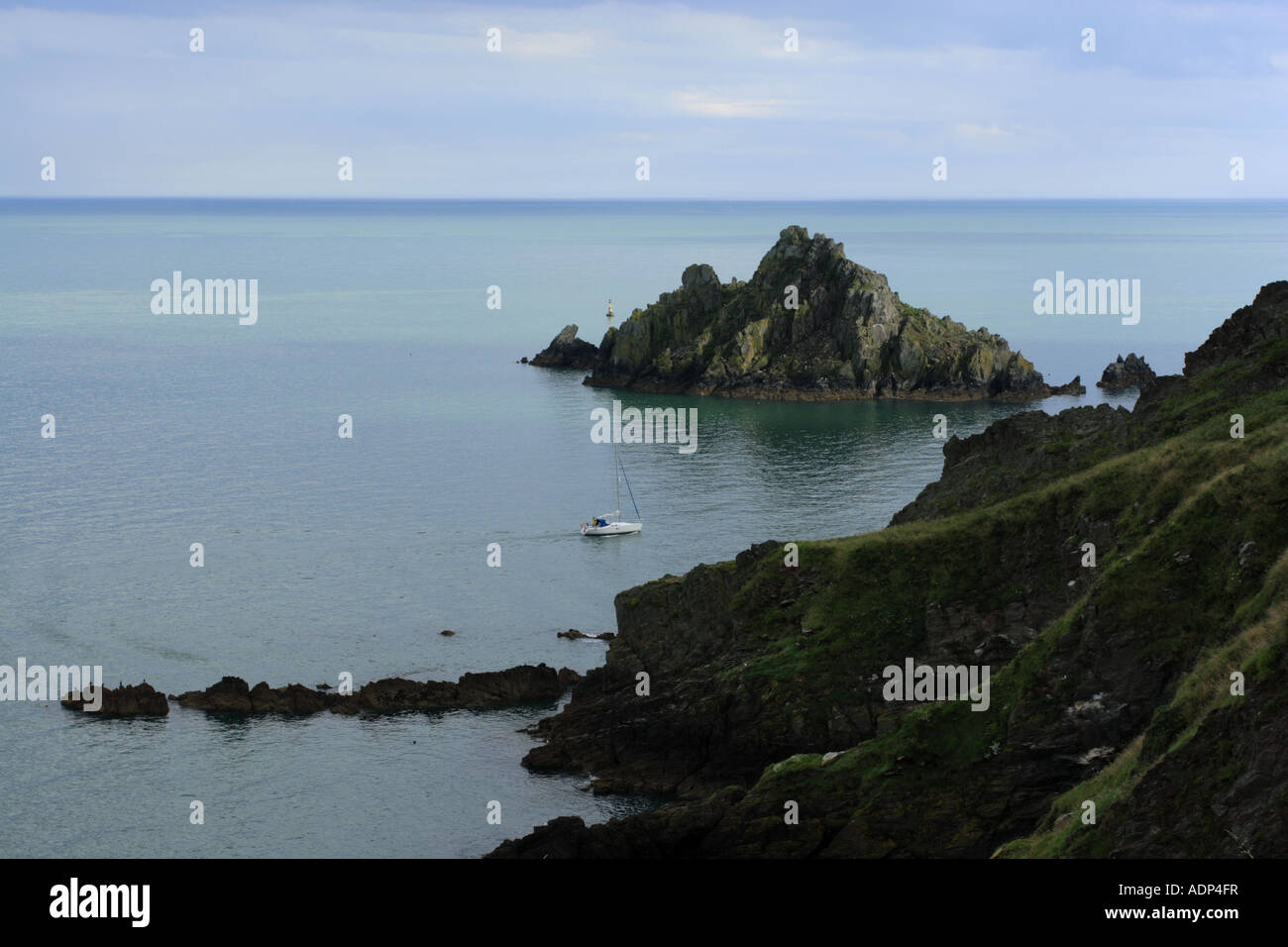 Shooting Rocks Beach SHOOTER ROCK, SW COAST PATH Stock Photo - Alamy