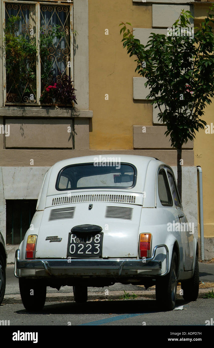 Fiat 500 parked in Rome Stock Photo - Alamy