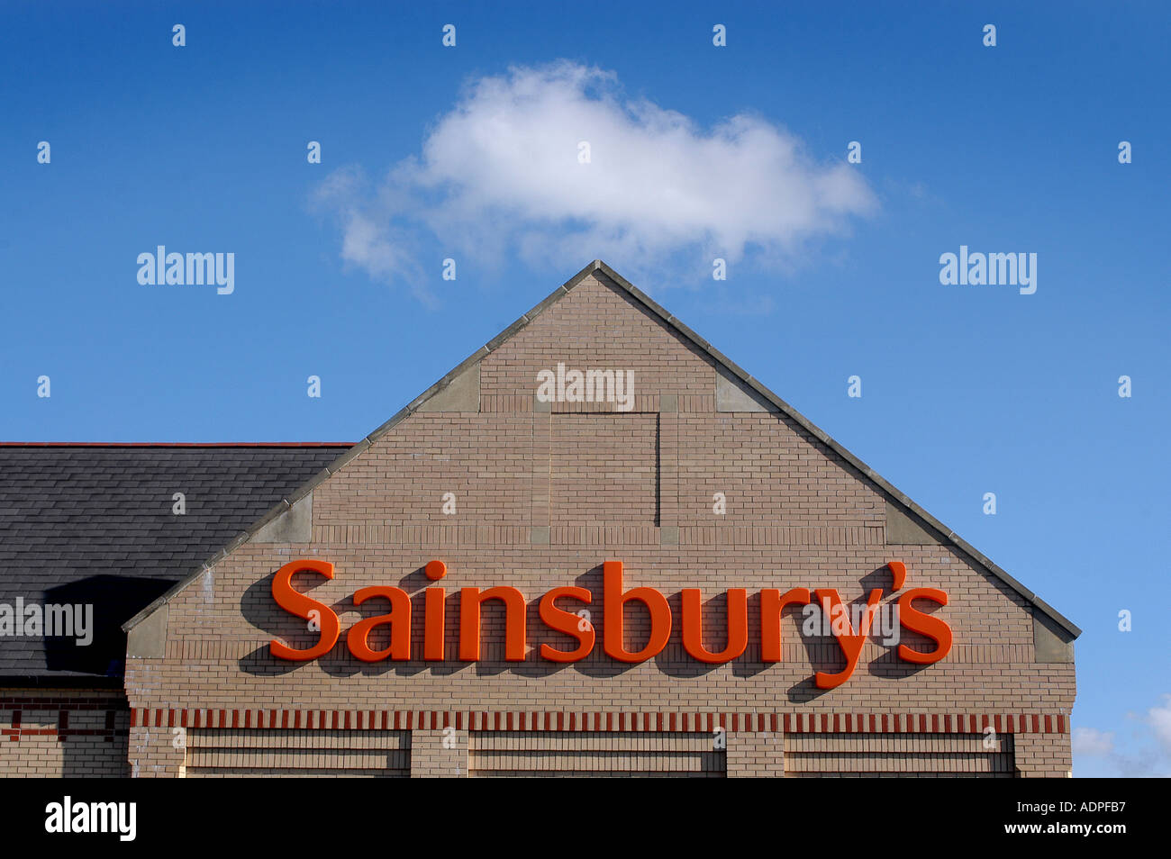 Sainsbury s supermarket hires stock photography and images Alamy