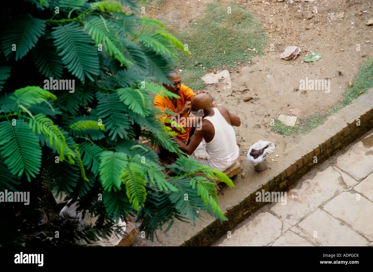 Indian head shave Varanasi Stock Photo 4397255 Alamy