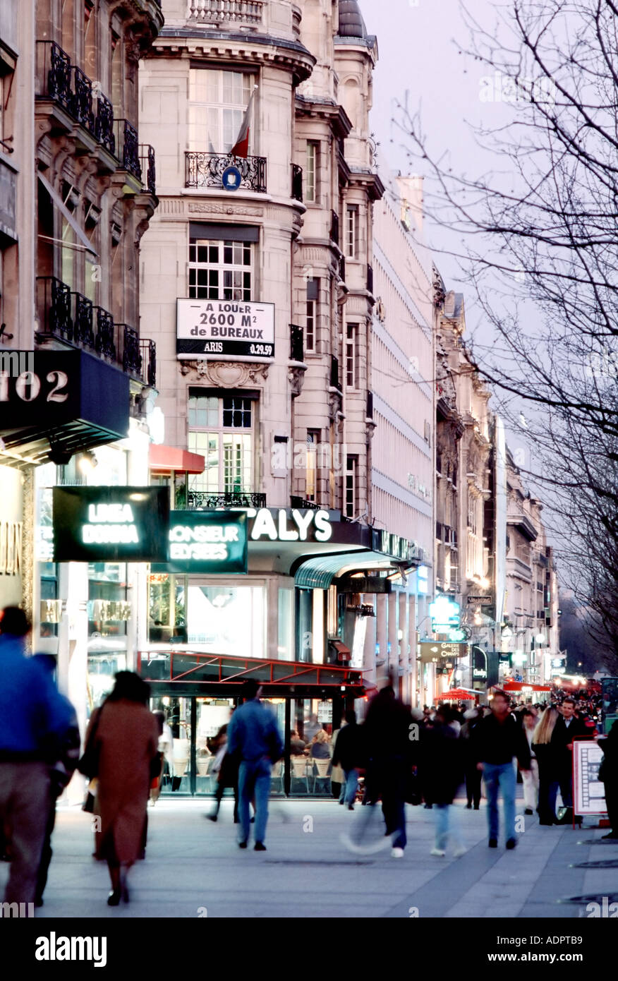 Paris France, Shopping "Street Scene" Winter People Walking on "Avenue du  Champs Elysees" at Dusk Stock Photo - Alamy