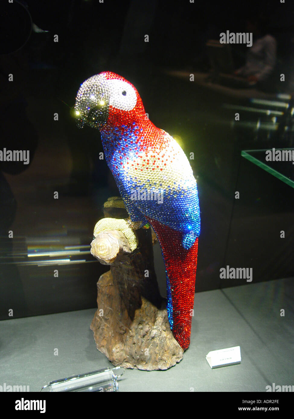 in beroep gaan Storen Literaire kunsten Object parrot hi-res stock photography and images - Alamy