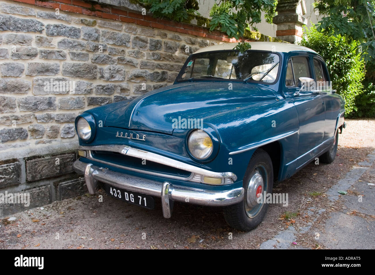 Simca car hi-res stock photography and images - Alamy