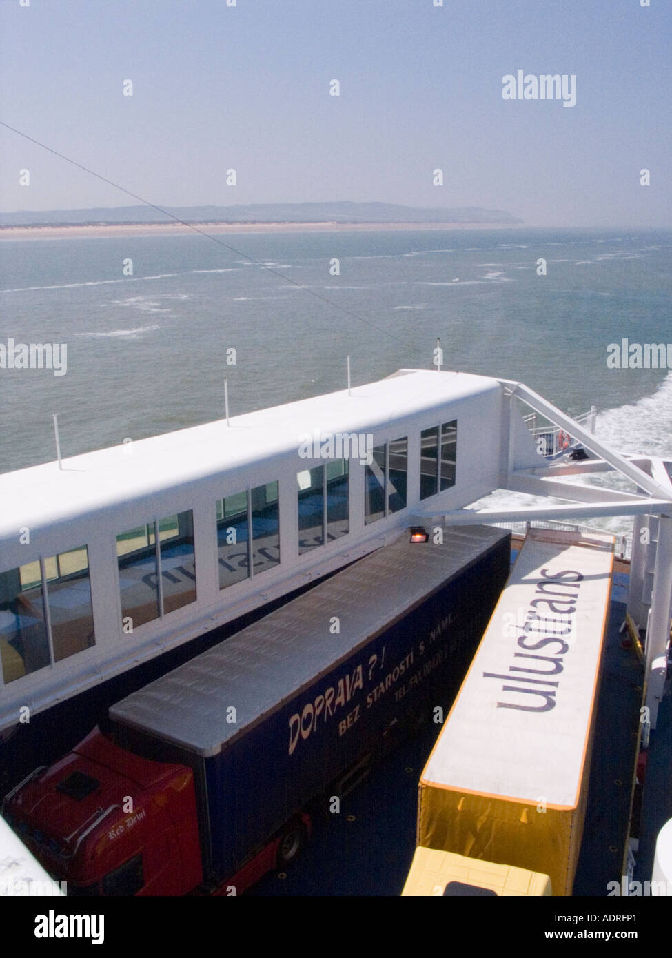 P&O Ferry Dover to Calais Stock Photo 7703200 Alamy P&O Ferry Dover to Calais Stock Photo 7703200 Alamy