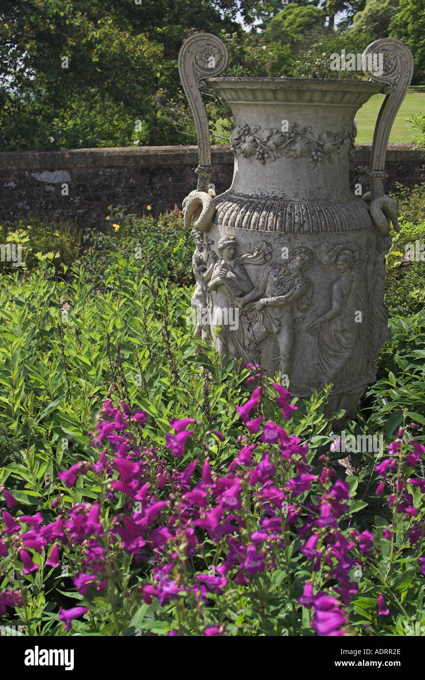 Grecian urn hires stock photography and images Alamy