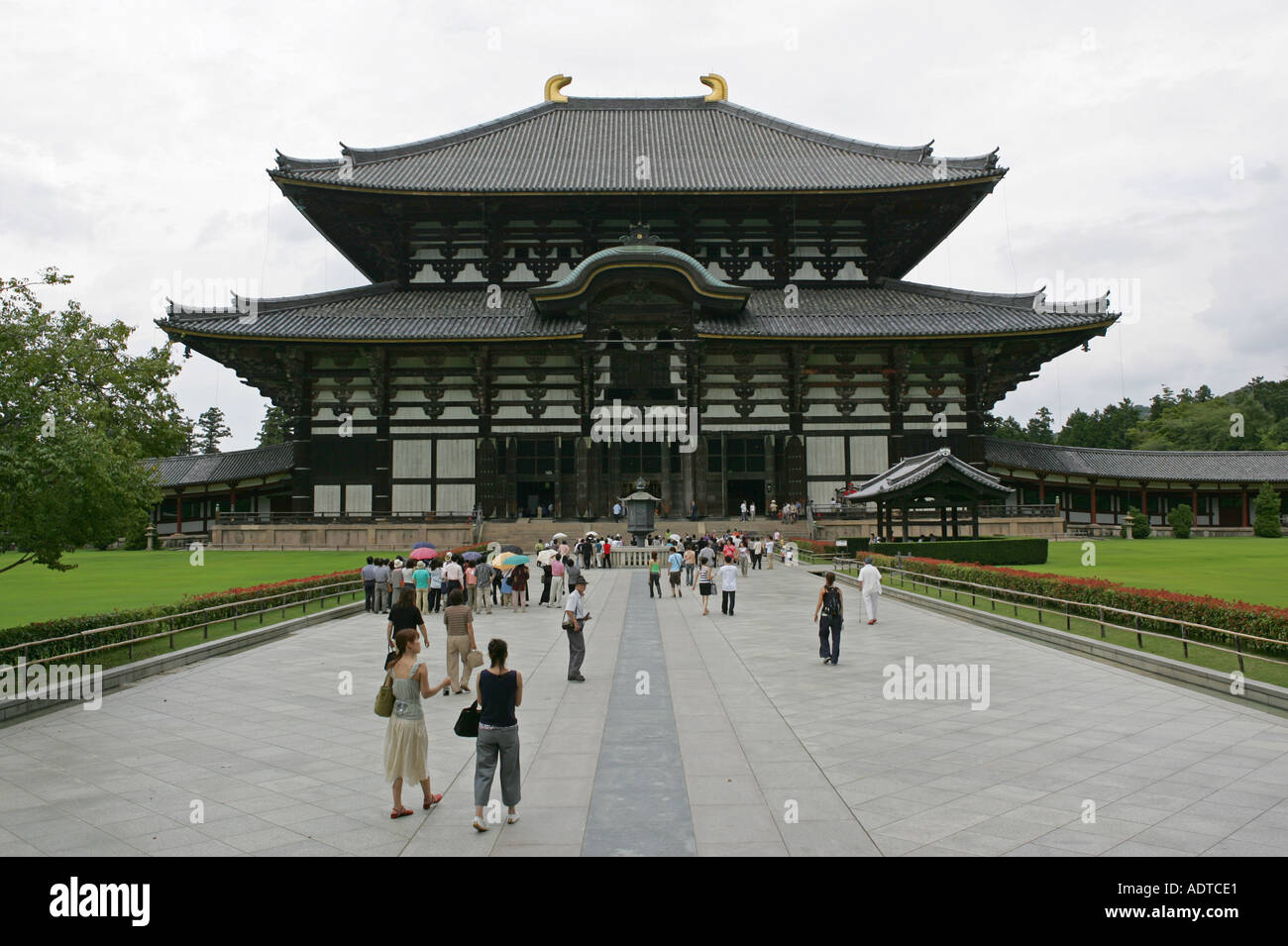 Todaiji temple in Nara park Japan protected by the world Heritage trust the biggest wooden building in the world Stock Photo