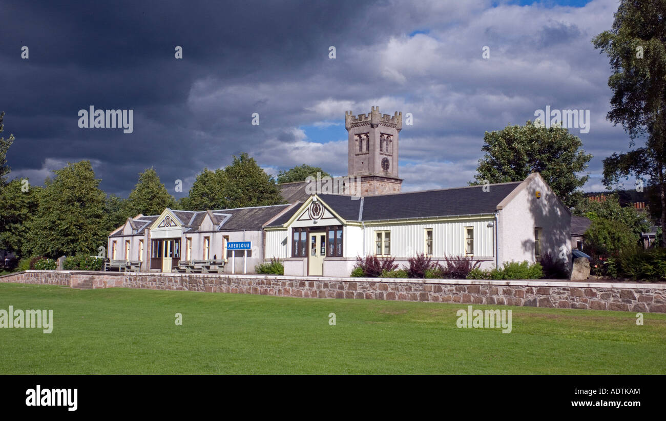 Tormore Whisky Distillery on the A95 near Advie in Strathspey Scotland Stock Photo