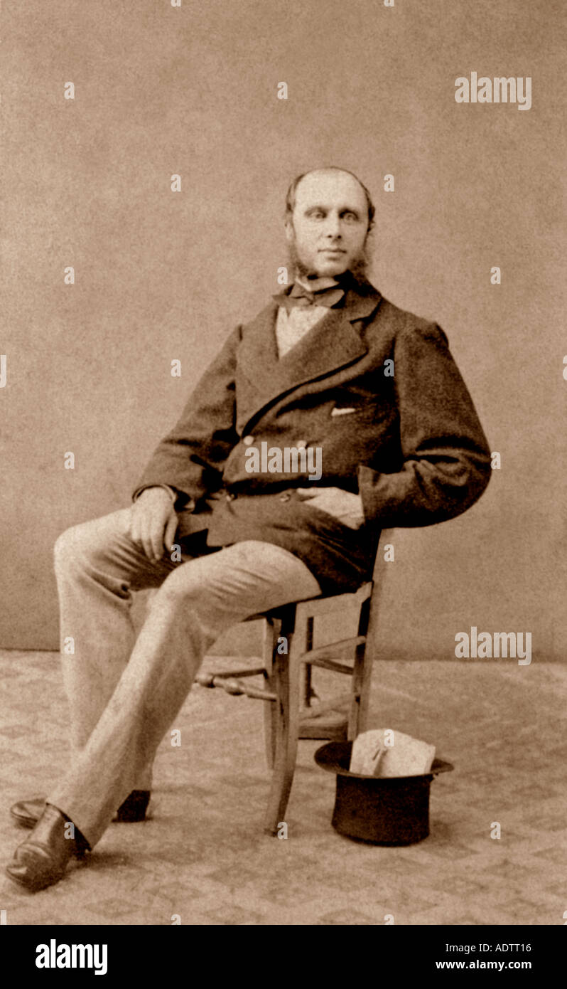 Set of 3 CDV photos from Birmingham England studios, late 1800s Set of 3 CDV photos from Birmingham England studios, late 1800s