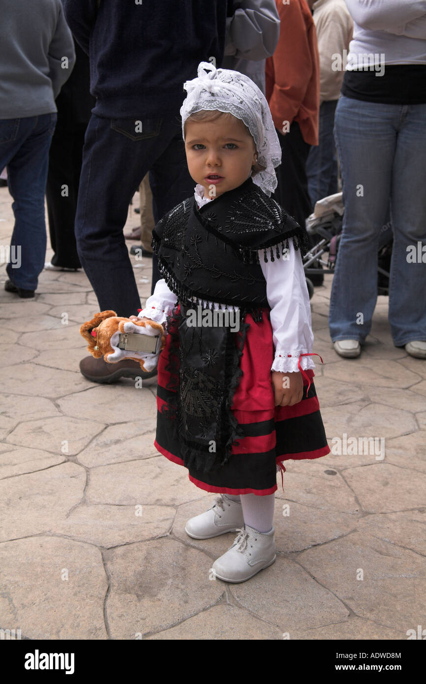 Oviedo Asturias asturian Spain little girl in national dress Stock Photo -  Alamy