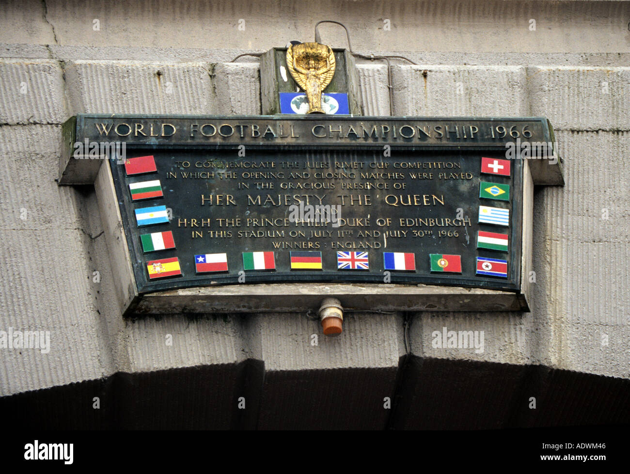 Old wembley stadium 1966 hi-res stock photography and images - Alamy
