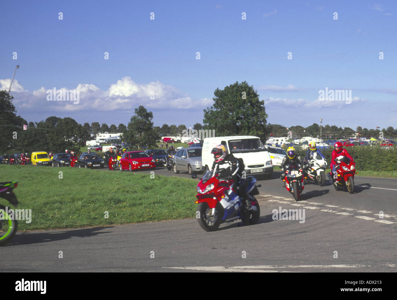 Lincolnshire Wolds Cadwell Park Superbikes 2004 road congestion Stock Photo
