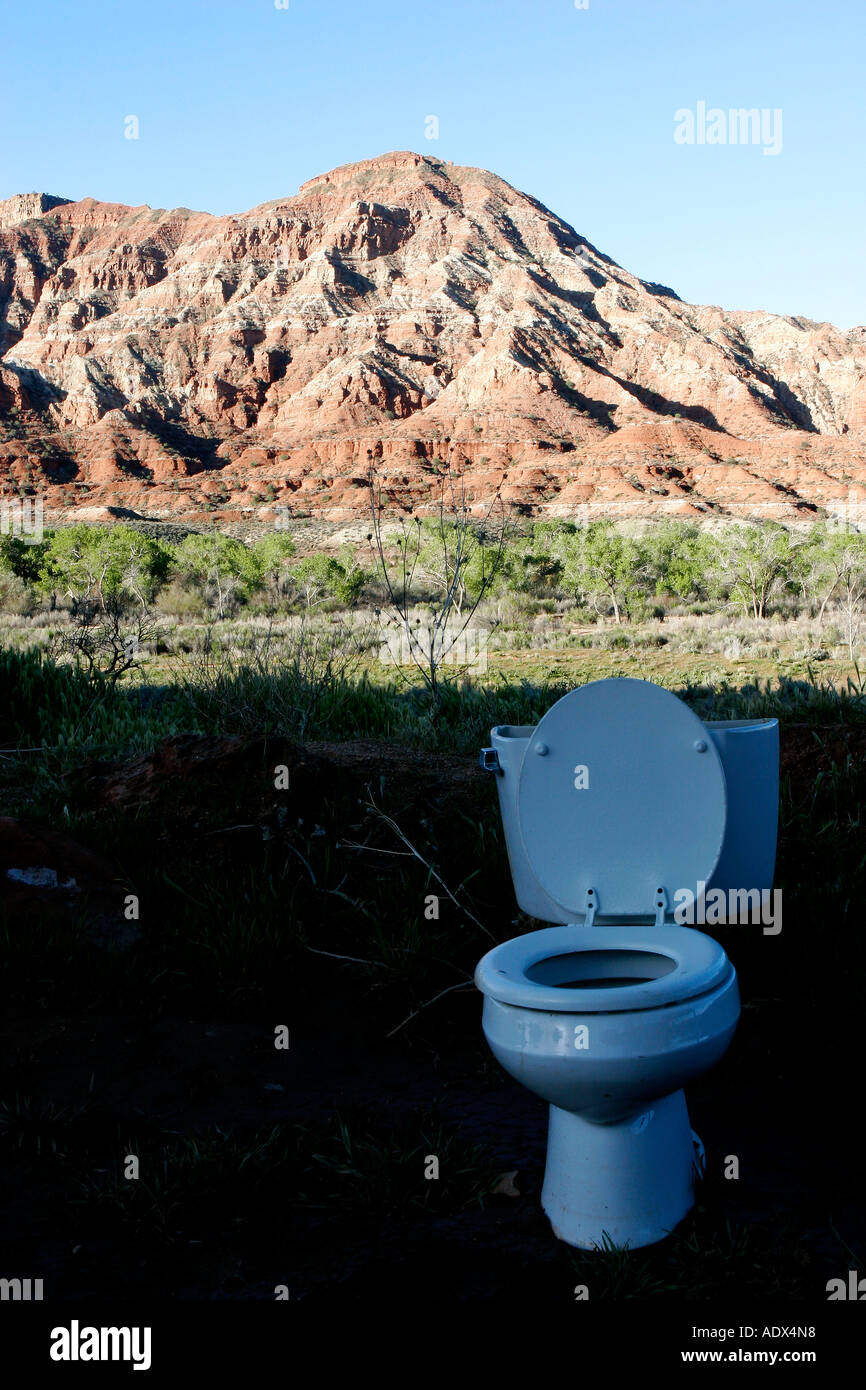 Toilet by the side of the road Utah desert USA Stock Photo Alamy