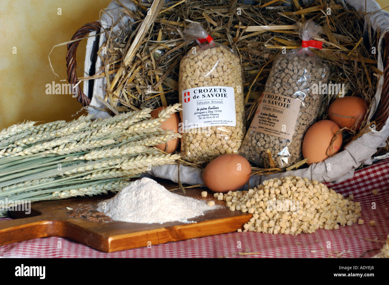 Basket making france hi res stock photography and images Alamy