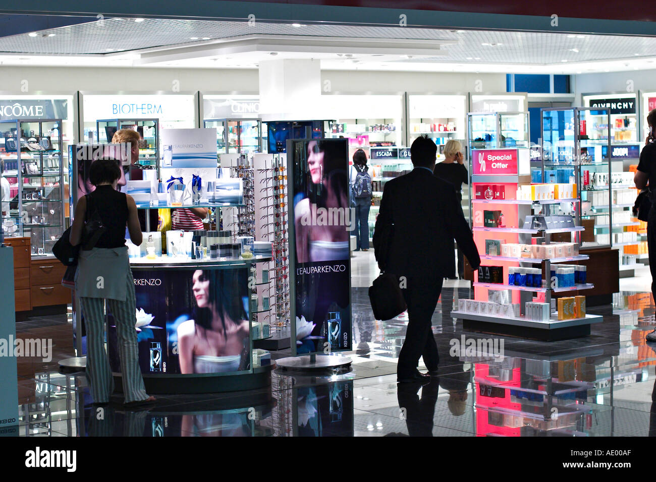 Flughafen munchen hires stock photography and images Alamy