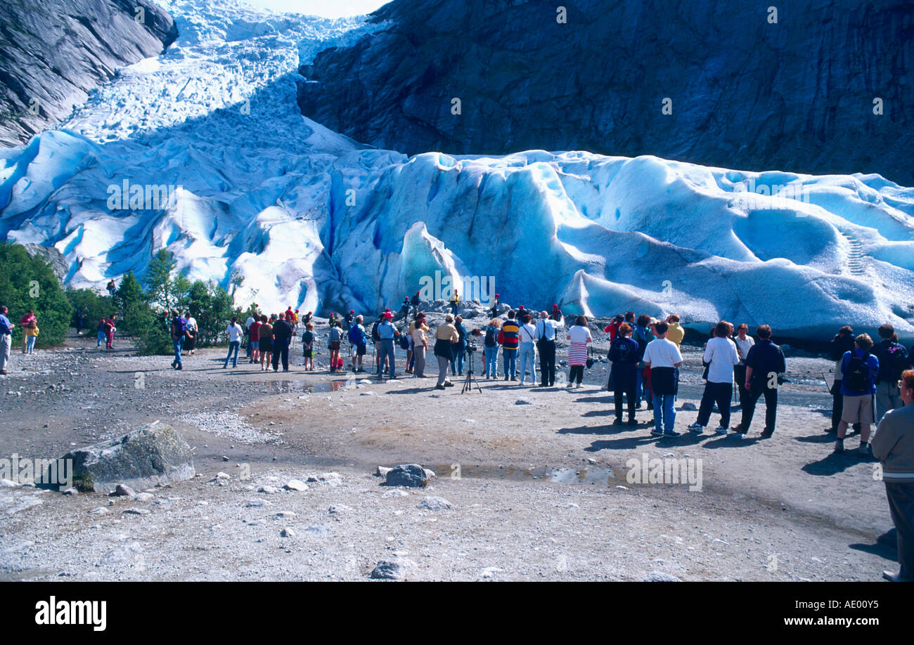 Briksdalsbreen Gletscher iceclimbing jostedalsbreen norway Stock Photo