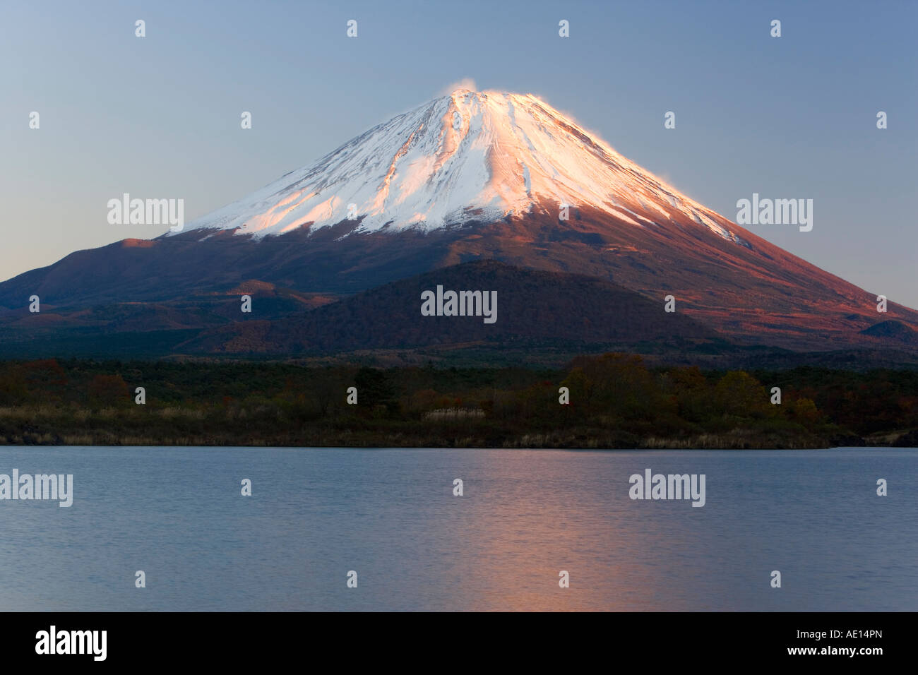 Japan Honshu Fuji Hakone Izu National Park Mount Fuji 3776m snow capped ...