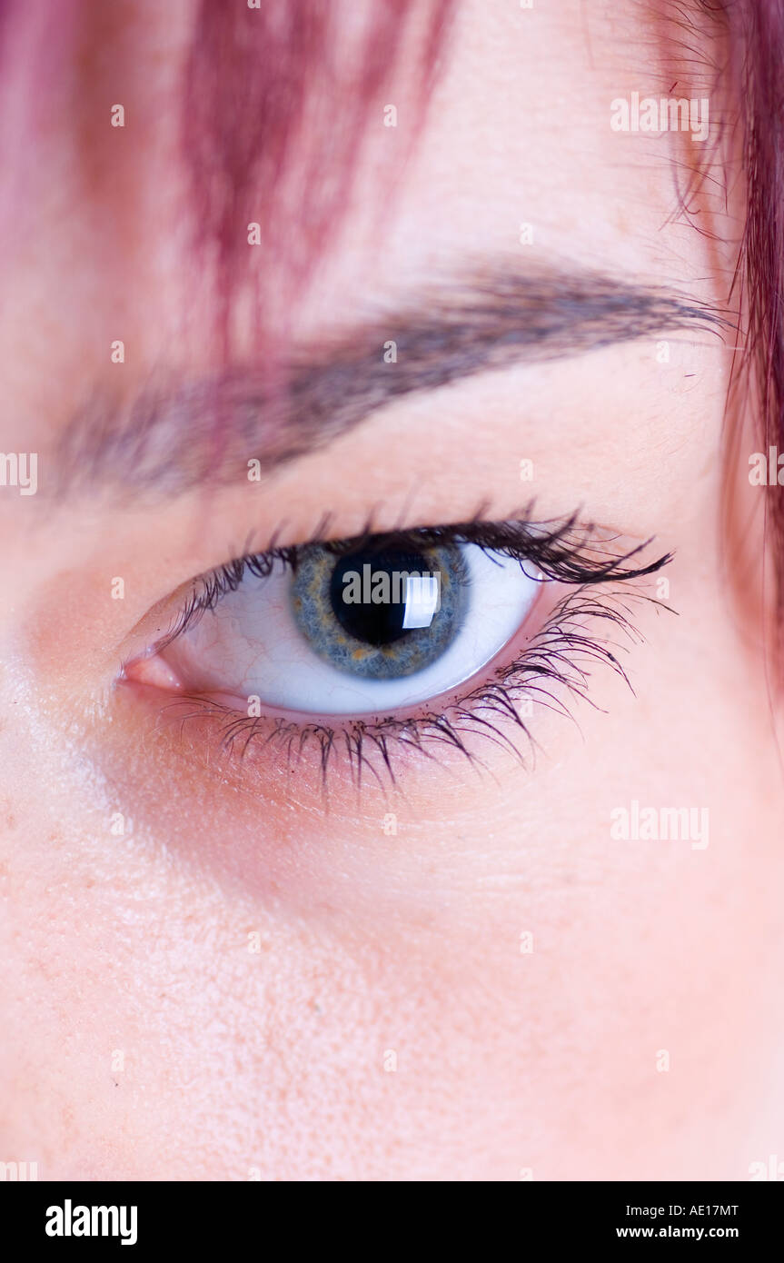 Woman blue eye close up hi-res stock photography and images - Alamy