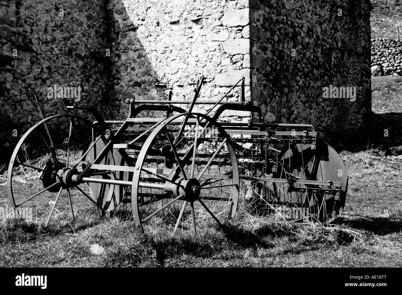 Dales barn and old agricultural equipment Yorkshire Dales UK Stock