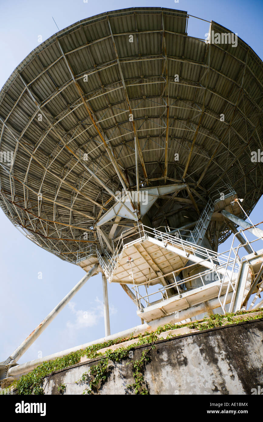 Old satellite dish on top of abandoned Homosassa Earth Station in Central Florida Stock Photo