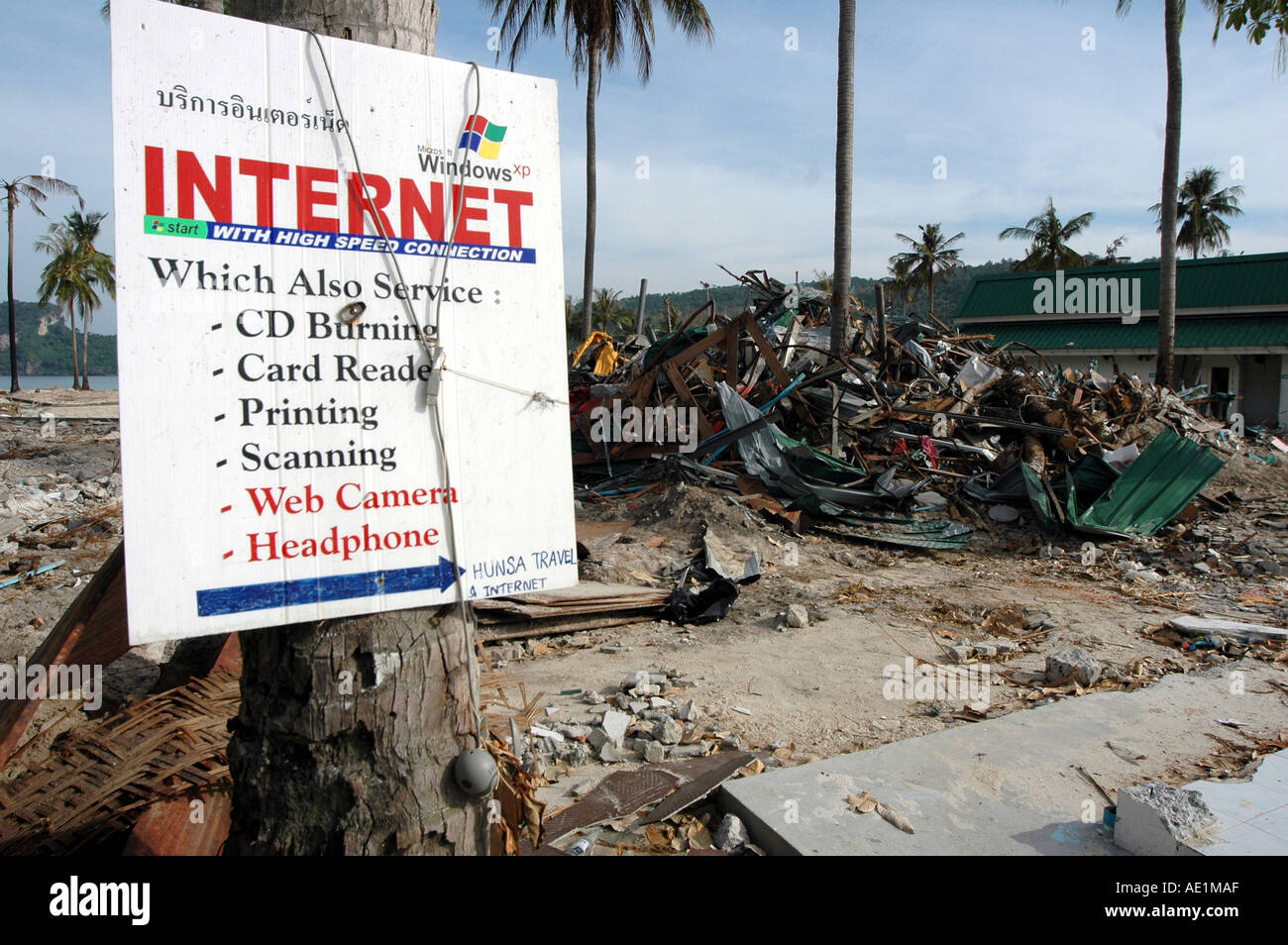 Thailand tsunami koh phi phi