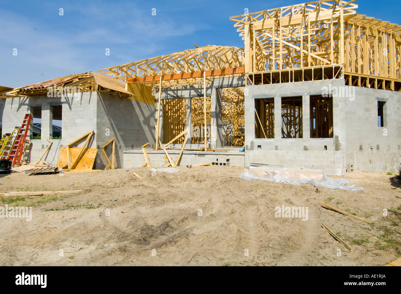 expensive home under construction in Florida USA Stock Photo Alamy
