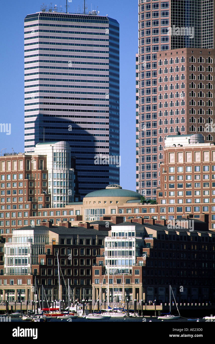 Rowes Wharf, bottom foreground, on Boston harbor, city skyline Stock Photo