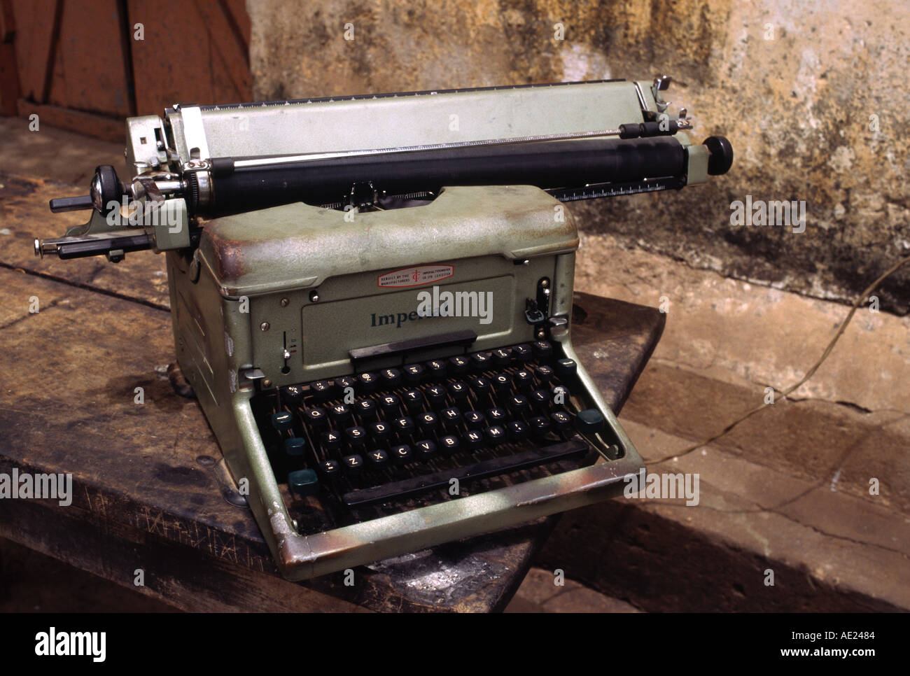 Old manual typewriter Stock Photo - Alamy
