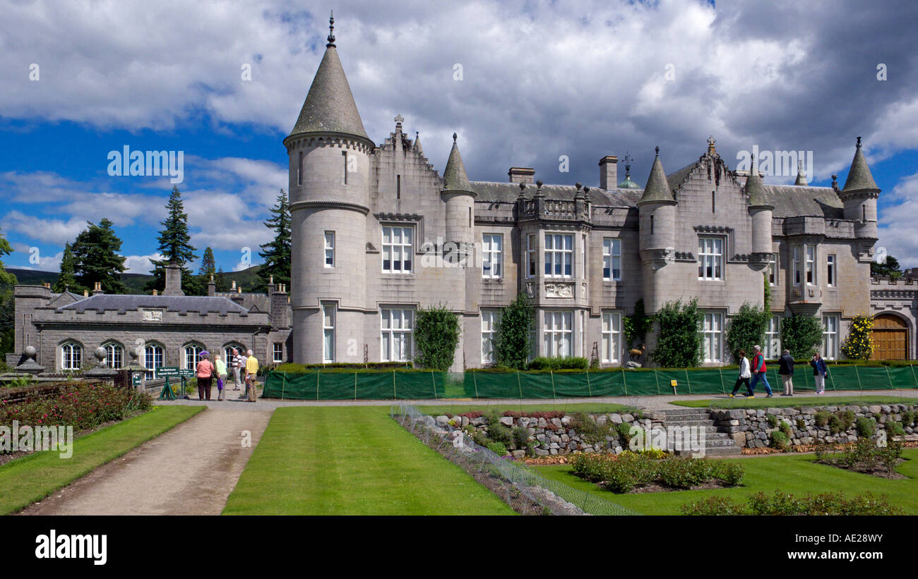 Balmoral castle ballroom hires stock photography and images Alamy