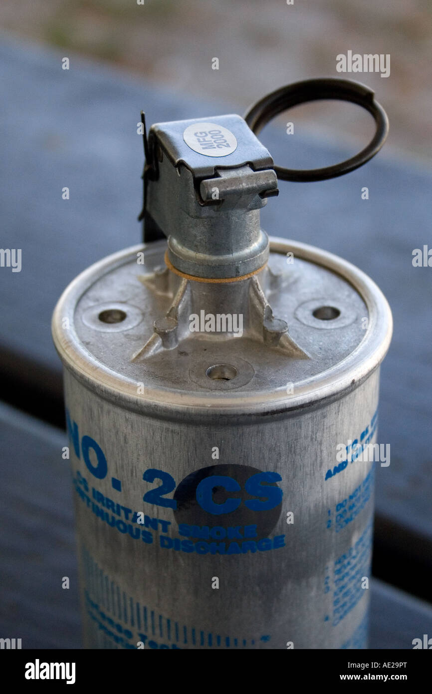 Cs canister hires stock photography and images Alamy