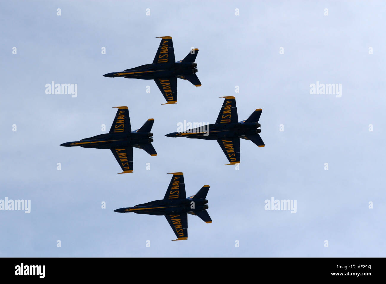 Blue Angels F/A-18 Hornets fly in tight formation Stock Photo - Alamy