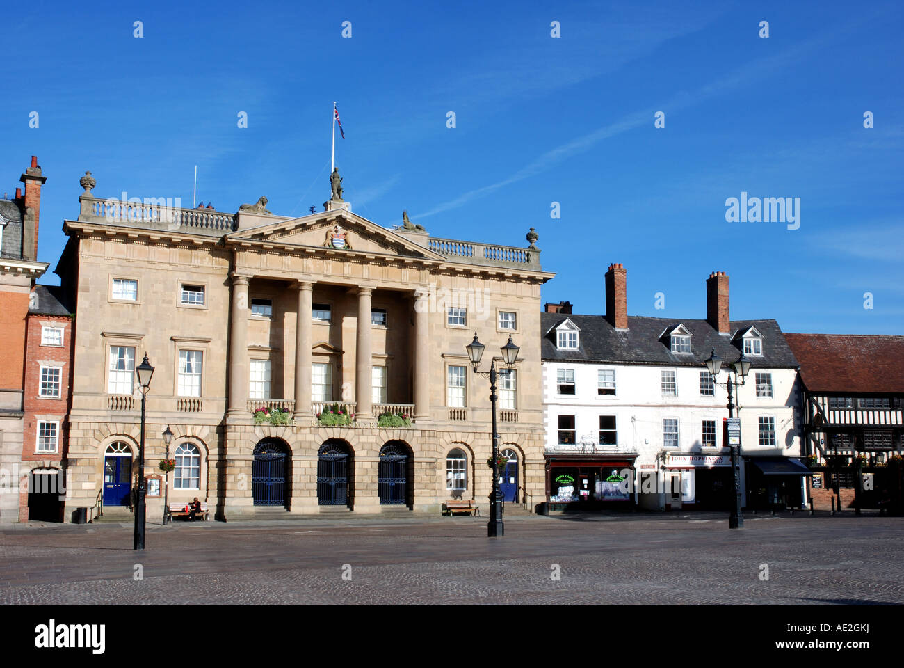 The Buttermarket and Market Place, Newark on Trent, Nottinghamshire, England, UK Stock Photo