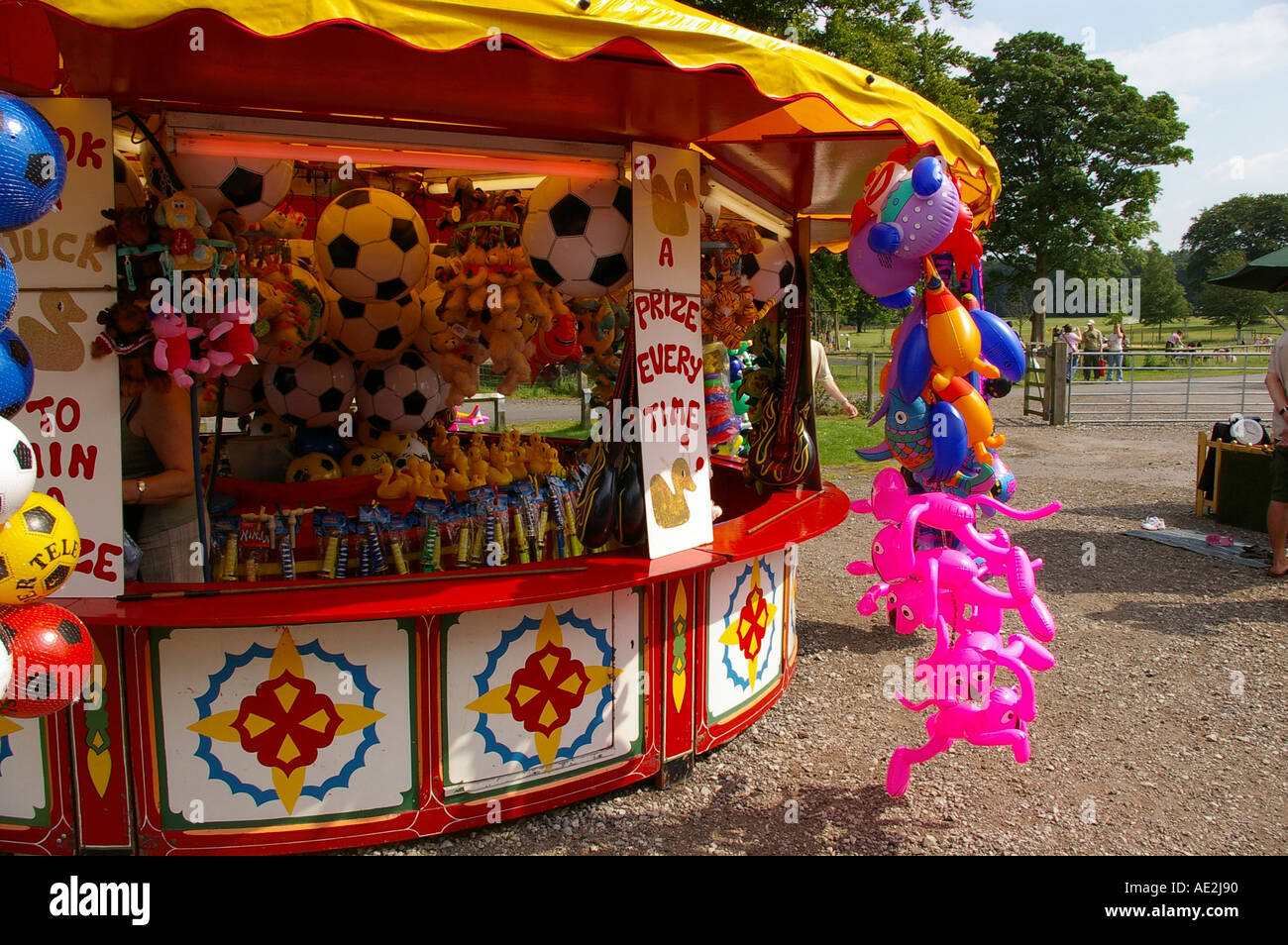 funfair fun fair fairground ground stall toy win game Stock Photo