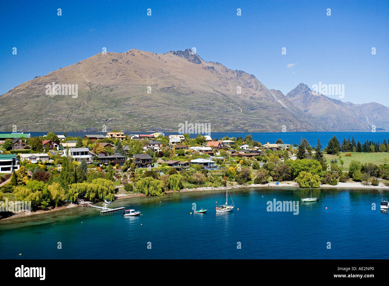 Lake Wakatipu and Kelvin Heights Queenstown South Island New Zealand ...