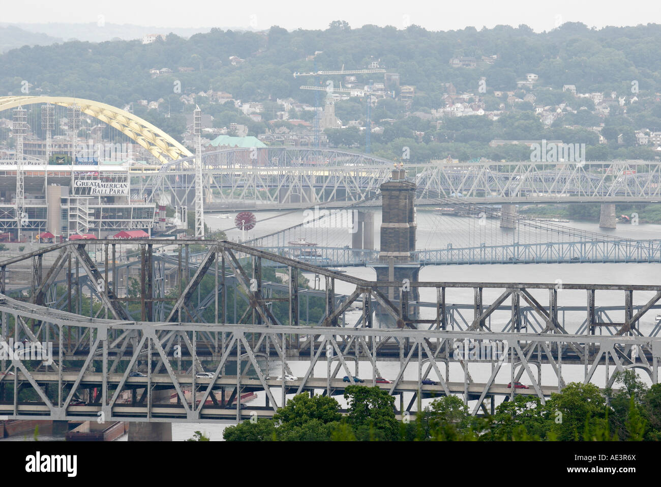 Kentucky Covington Ohio River bridges to Cincinnati Stock Photo
