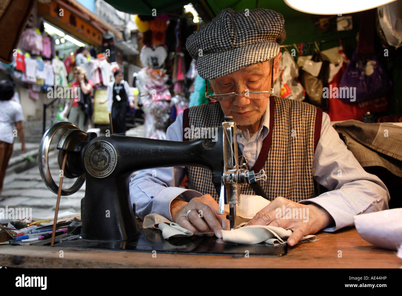 Hong kong tailor hires stock photography and images Alamy