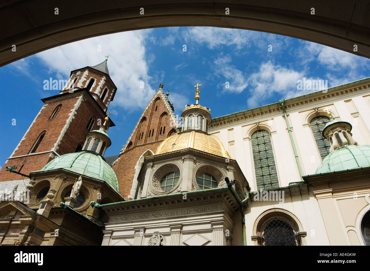 Wawel Cathedral dating from 14th century, Old Town, UNESCO World Heritage Site, Krakow (Cracow), Poland, Europe Stock Photo