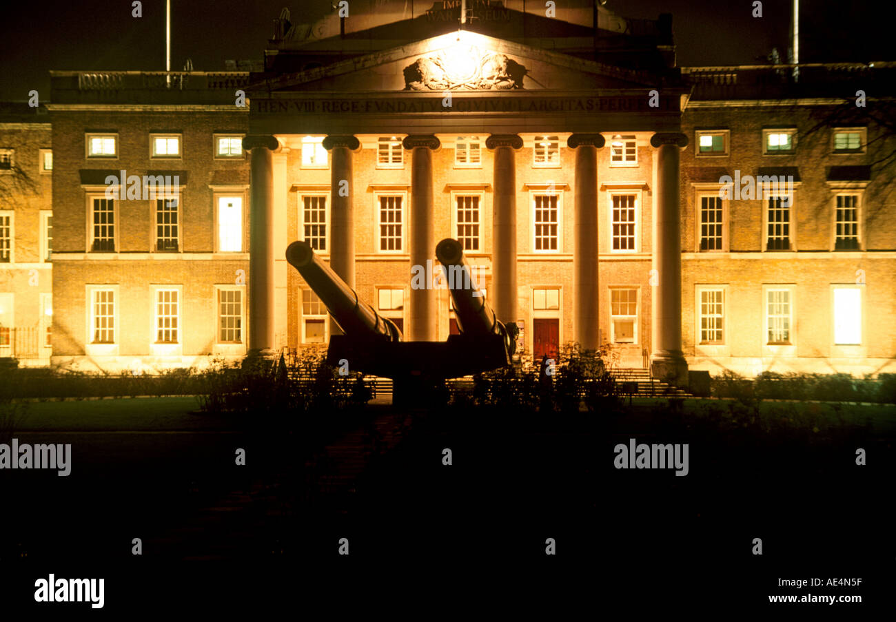 Front of Imperial War Museum at night with 16 inch guns London SE1 ...