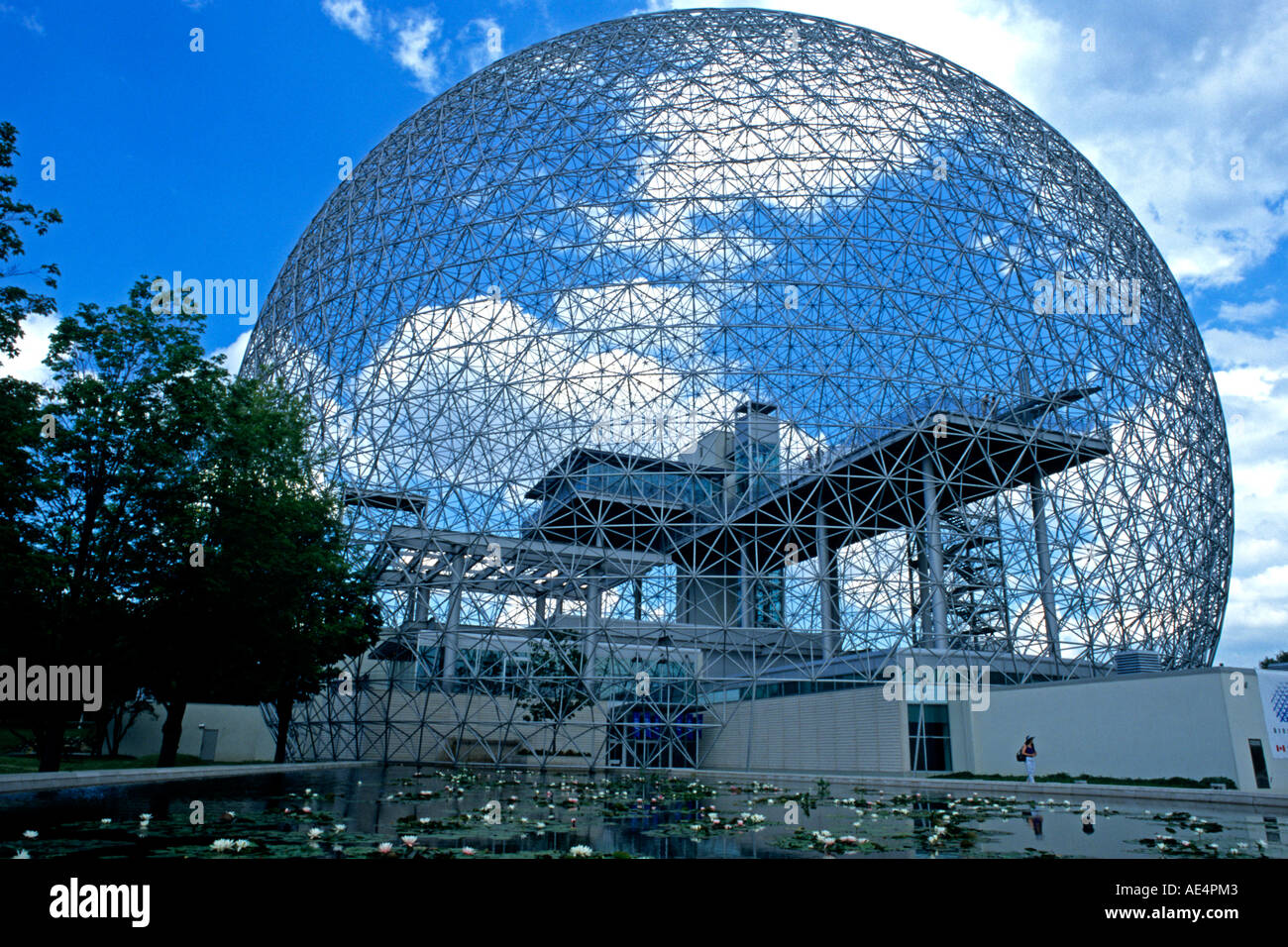 Buckminster fuller 1967 hi-res stock photography and images