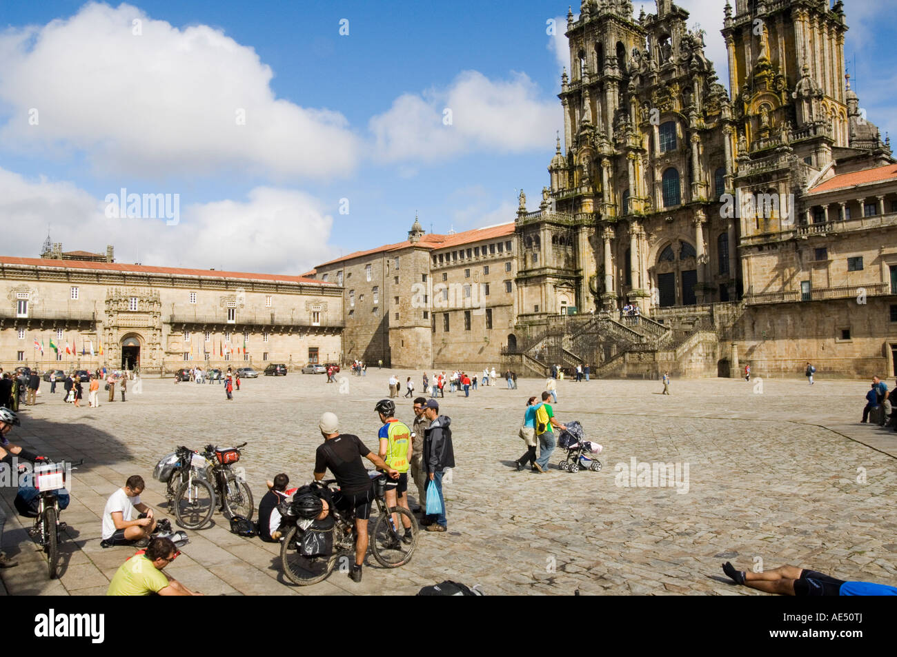 Santiago Cathedral on the Plaza do Obradoiro, UNESCO World Heritage Site, Santiago de Compostela, Galicia, Spain Stock Photo