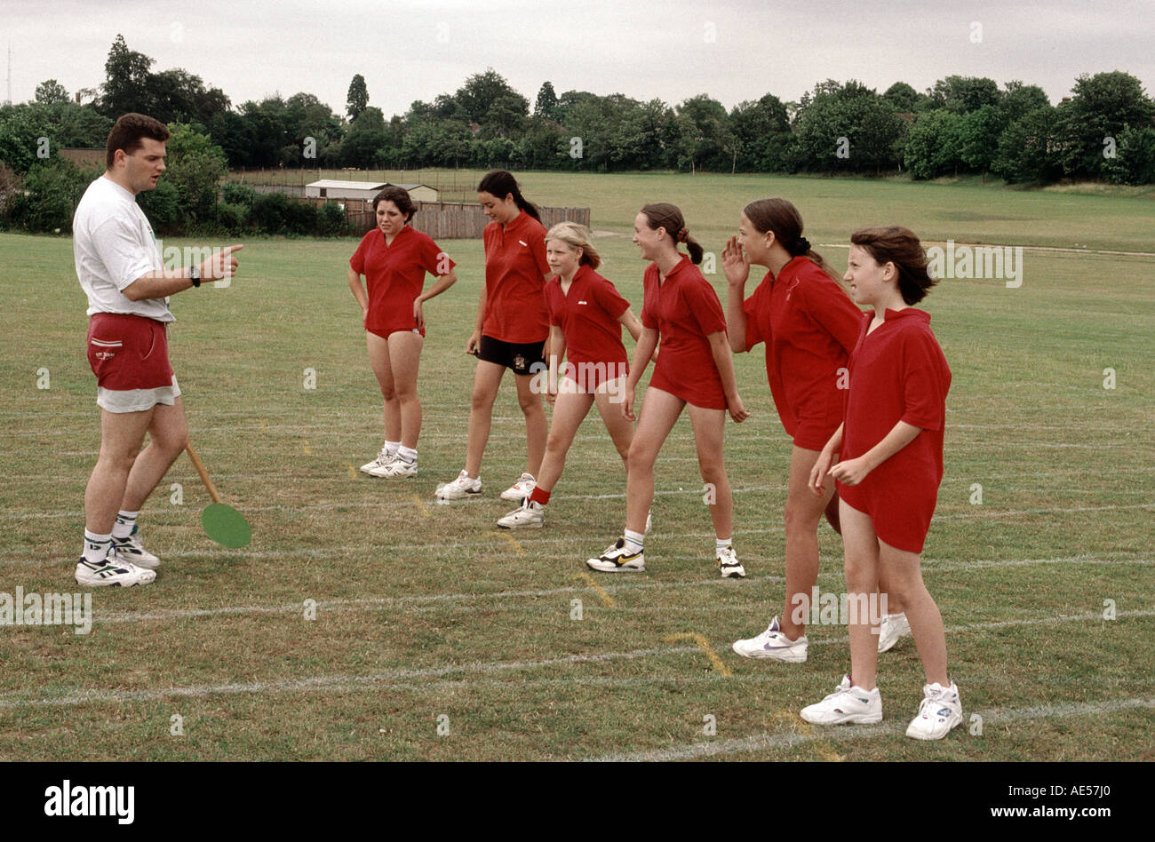 Secondary School Sports Day Stock Photo Alamy secondary-school-sports-day-stock-photo-alamy