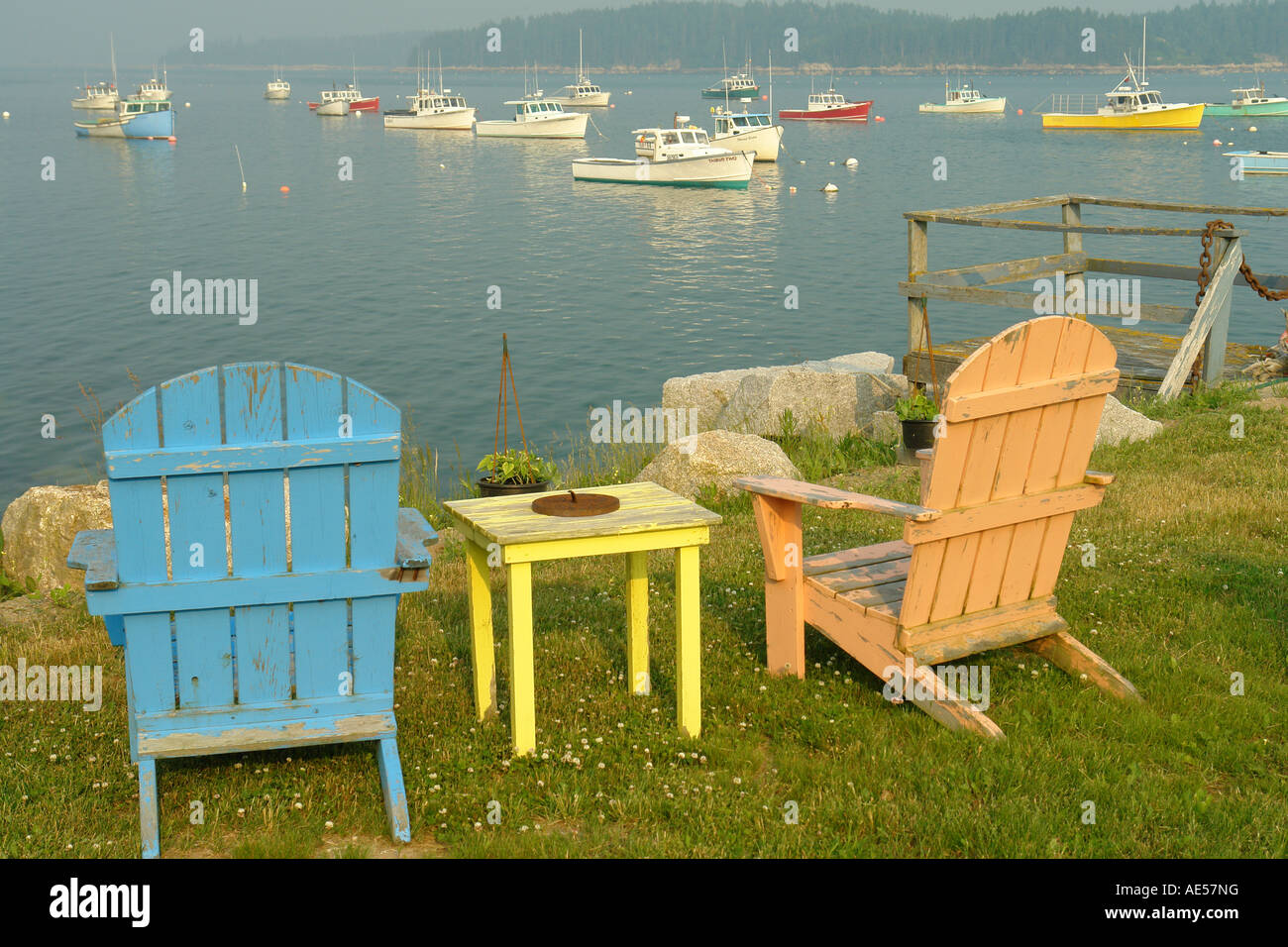 Adirondack chair fishing hi-res stock photography and images - Alamy