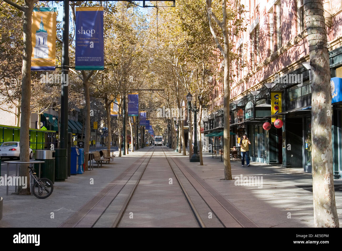 Light rail tracks along First Street in downtown San Jose with shops and  restaurants Stock Photo - Alamy