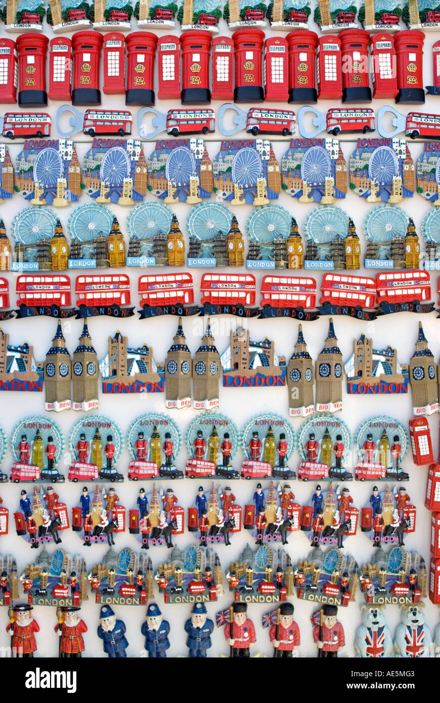 Detail of badges and magnetic souvenirs depicting popular icons London ...