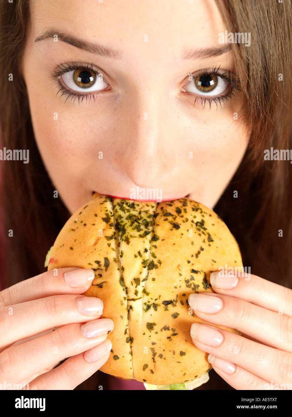 Chicken burgers mcdonald's hi-res stock photography and images - Alamy