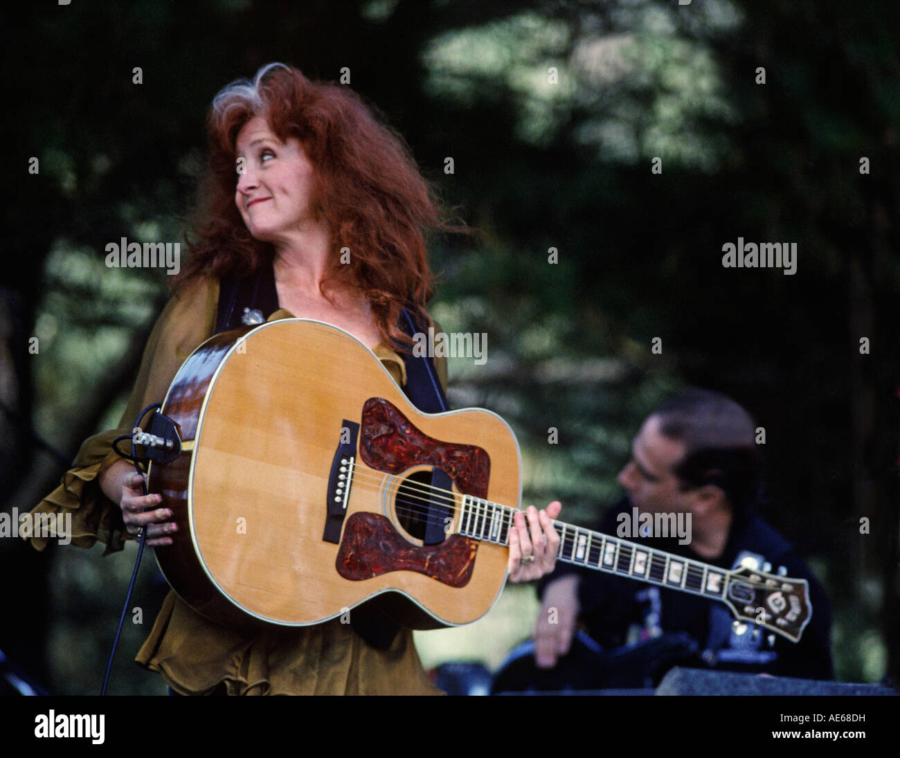 BONNIE RAIT plays GUITAR at the annual ESALEN BENEFIT CONCERT in BIG