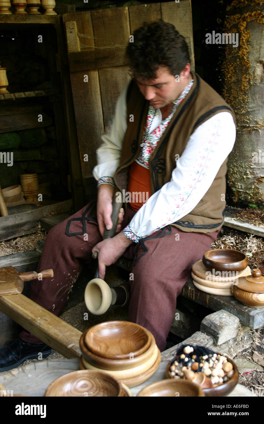 wood-turner-stock-photo-alamy
