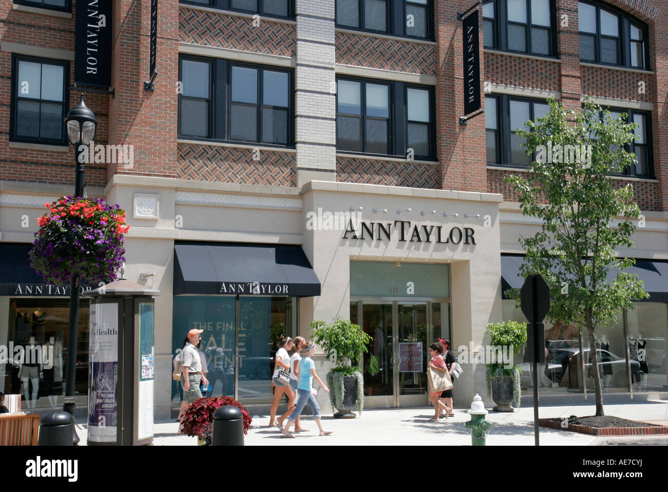 Ohio, OH, Midwest, Westlake, Crocker Park, shopping shopper shoppers